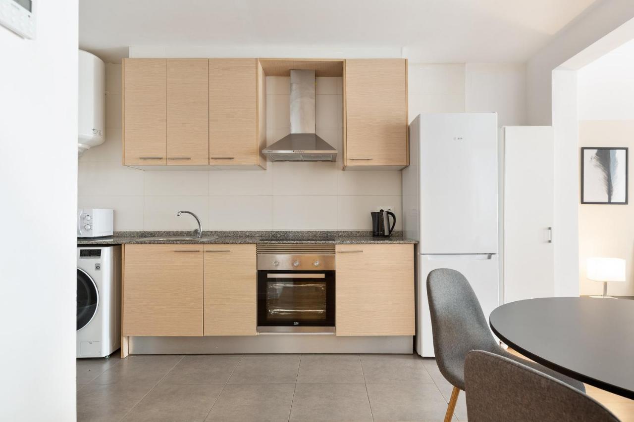 Santiago Apartments By Olala Homes L'Hospitalet de Llobregat Exterior foto